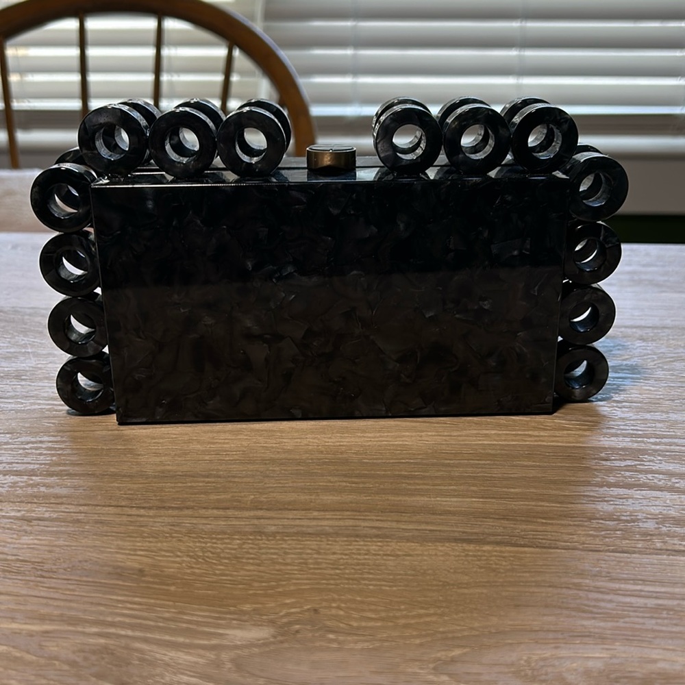 Black Cult Gaia clutch.